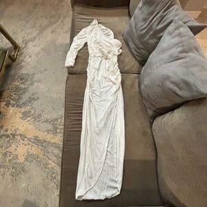 JLUXLABEL Classic White Garment